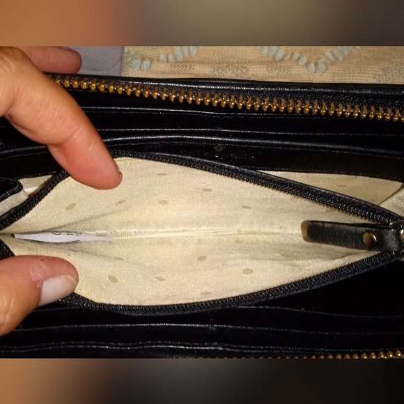 🔥😍 Kate Spade Quilted Zip-around Wallet - Picture 12 of 12